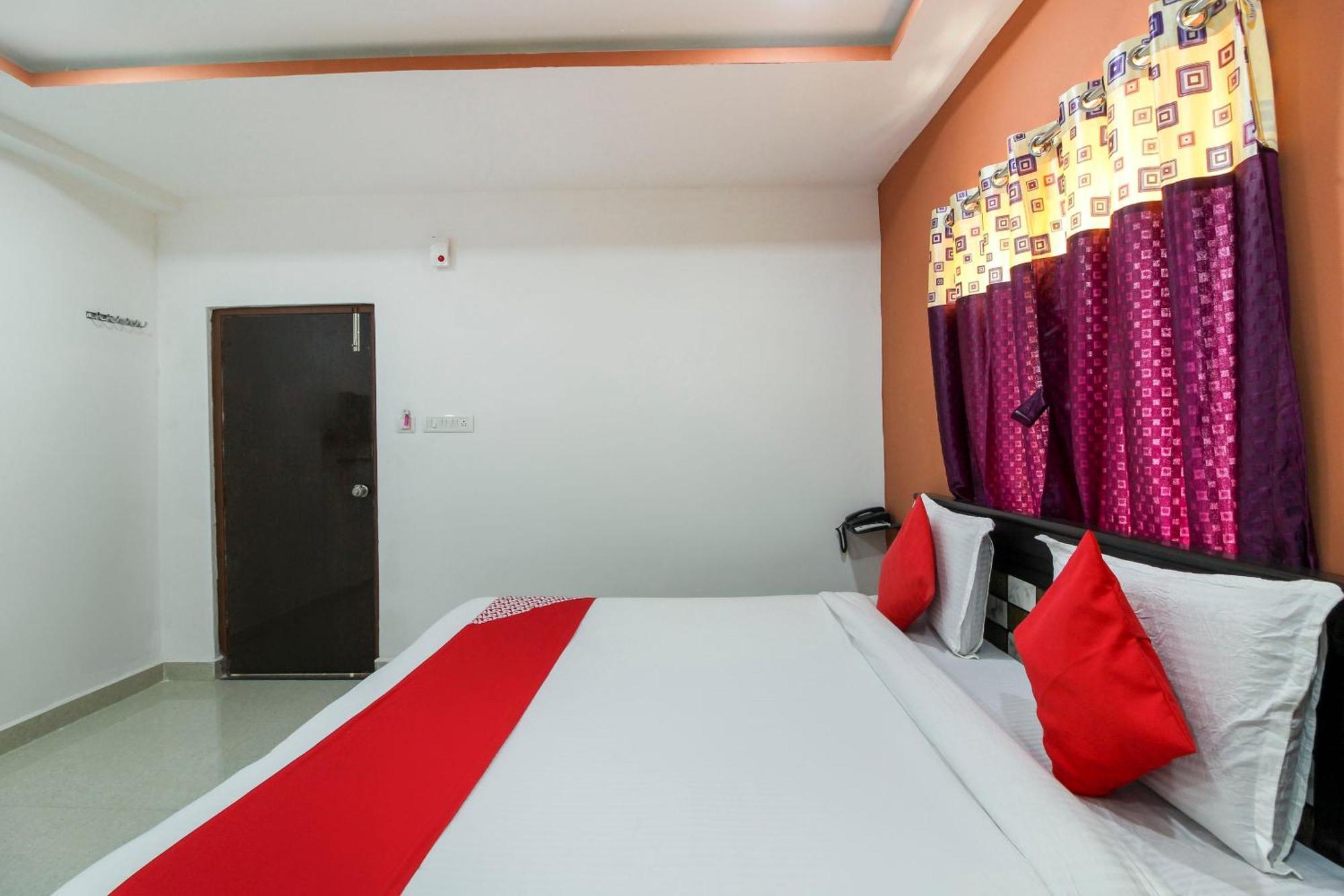 Super Hotel O New Cyber Grand Madhapur Kondapur  Exteriör bild